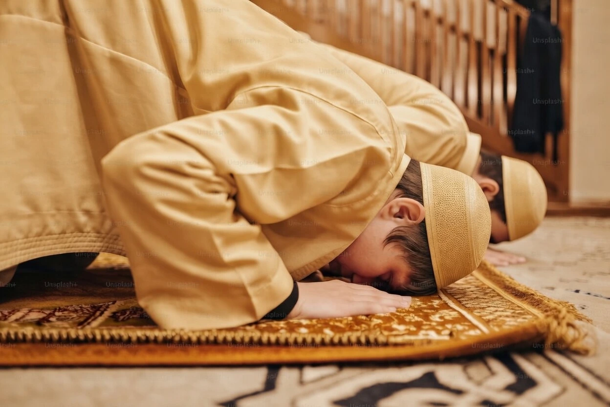 prayer times manchester cheetham hill